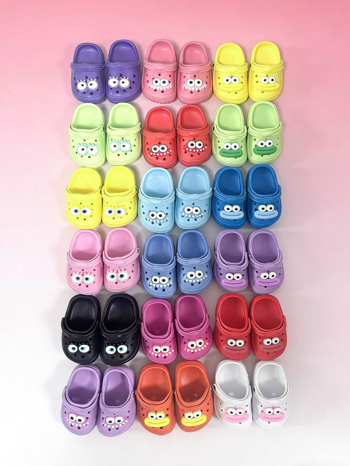 1 Pair All-Season Cat & Dog Perforated Sandals, EVA Lightweight Waterproof Pet Foot Covers, Anti-Scratch Wear-Resistant, Happy Pet Cat & Dog Accessories Shoes
