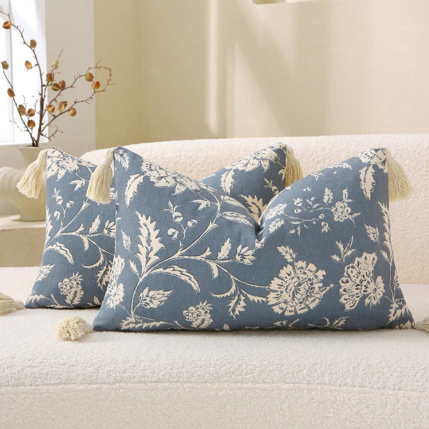 1pc Soft Canvas Floral Print Tassel Throw Pillow Cover, Vintage Farmhouse Style Decorative Cushion Case, Size 18/20 Inch, Blue, Handmade Printed