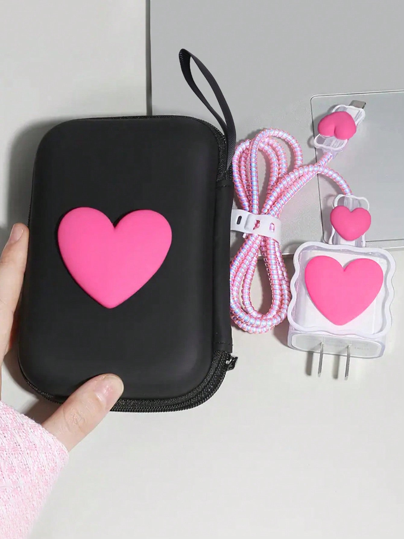 6pcs/Set EVA Cable Organizer Bag + 1.5m Heart-Shaped Winder + Reinforced Anti-Breakage TPU Charging Head Cover Compatible With IPhone 12/13/14 Models, 20W Fast Charging Data Cable
