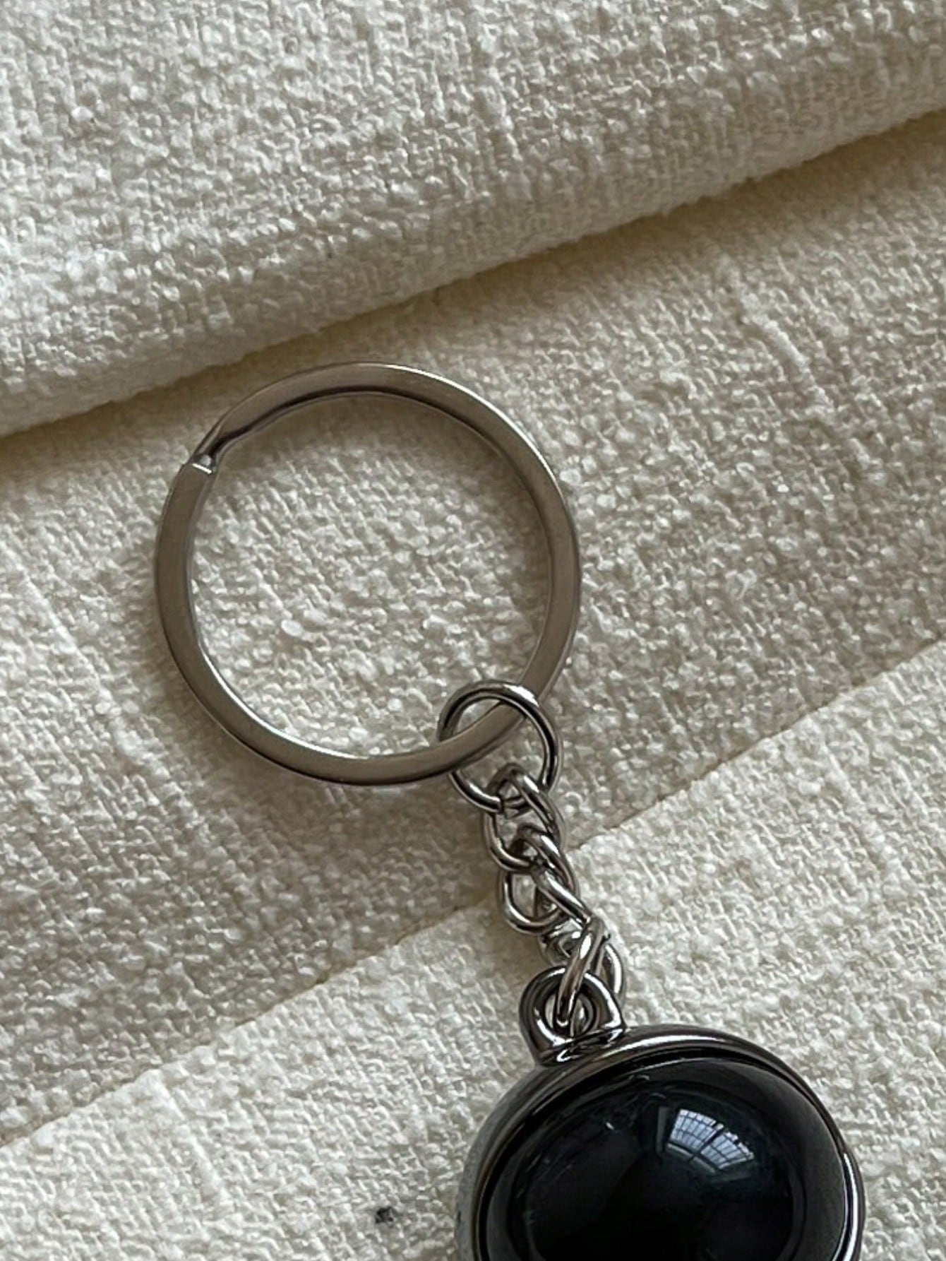Fashion Astronaut 3D Space Robot Keychain Ring Pendant Creative Universe Bag Accessory Bag Charm Gift, Valentine's Day, Fashion, Suitable For Teenage Girls, Women, College Students, Teachers, White-Co
