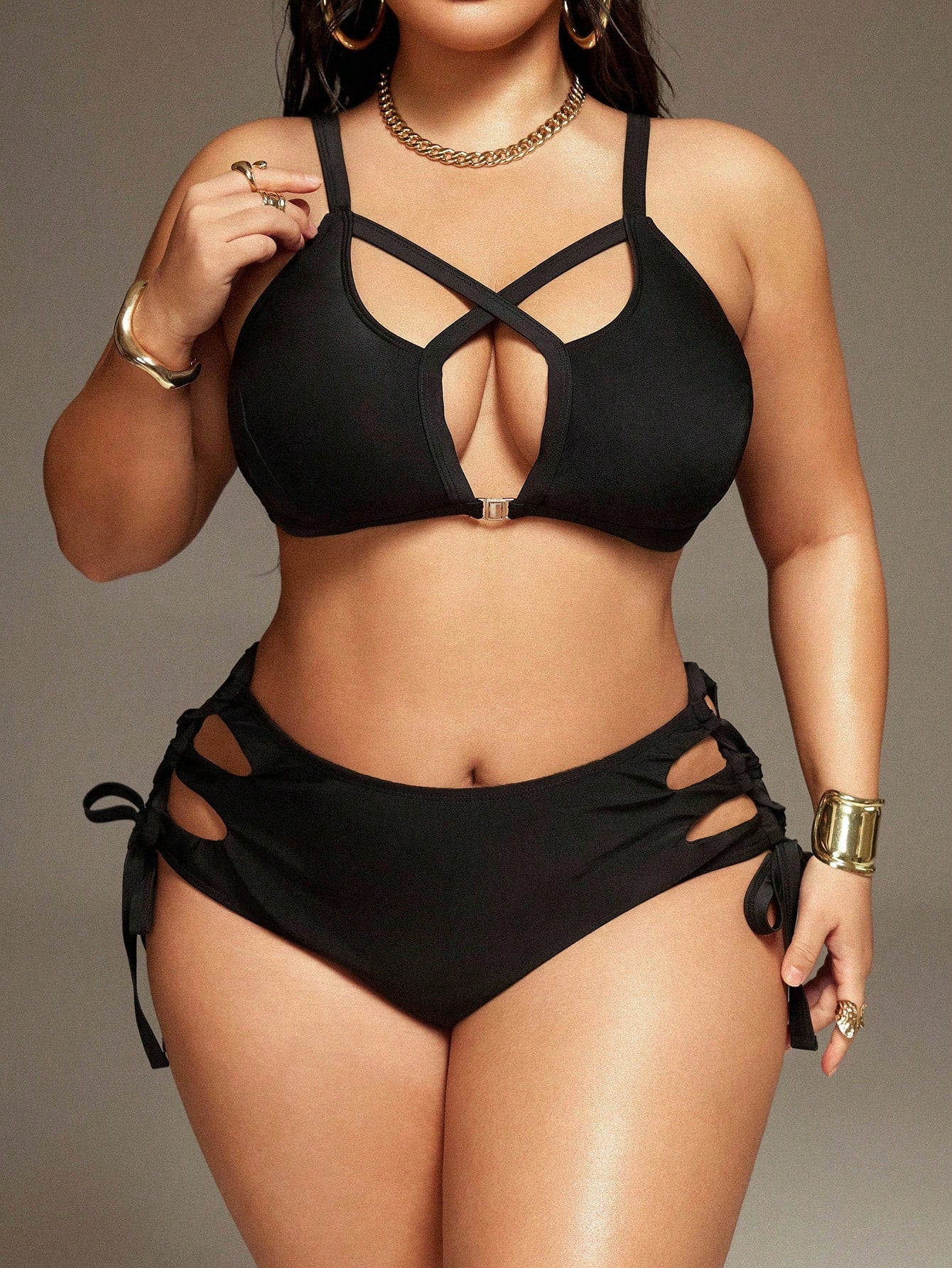 Swim SXY Plus Size Women Summer Beach Solid Color Strappy Hollow-Out Sexy Bikini Set
