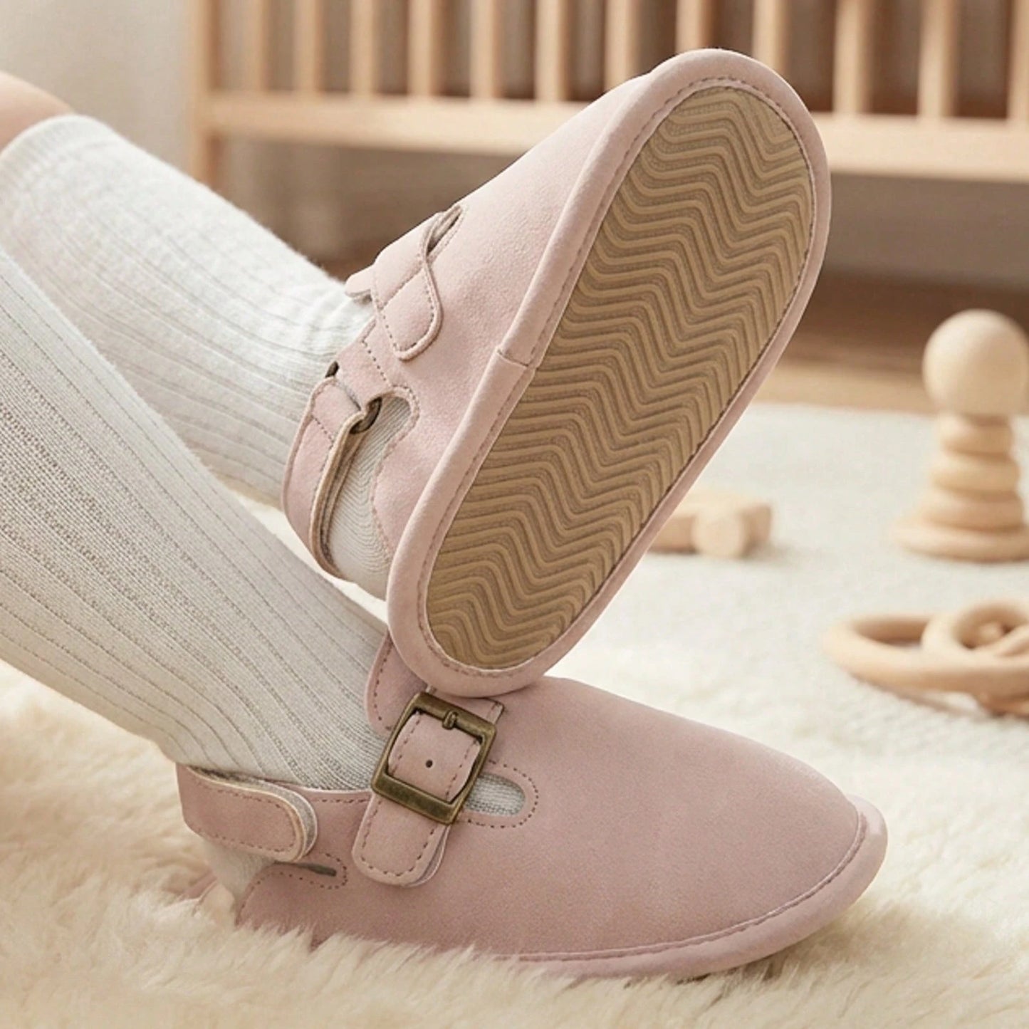 0-18 Months Baby Toddler Walking Slippers Sandals Shoes- Soft Sole Non-Slip First Walkers With Adjustable Buckle Strap Breathable Summer Crib Shoes