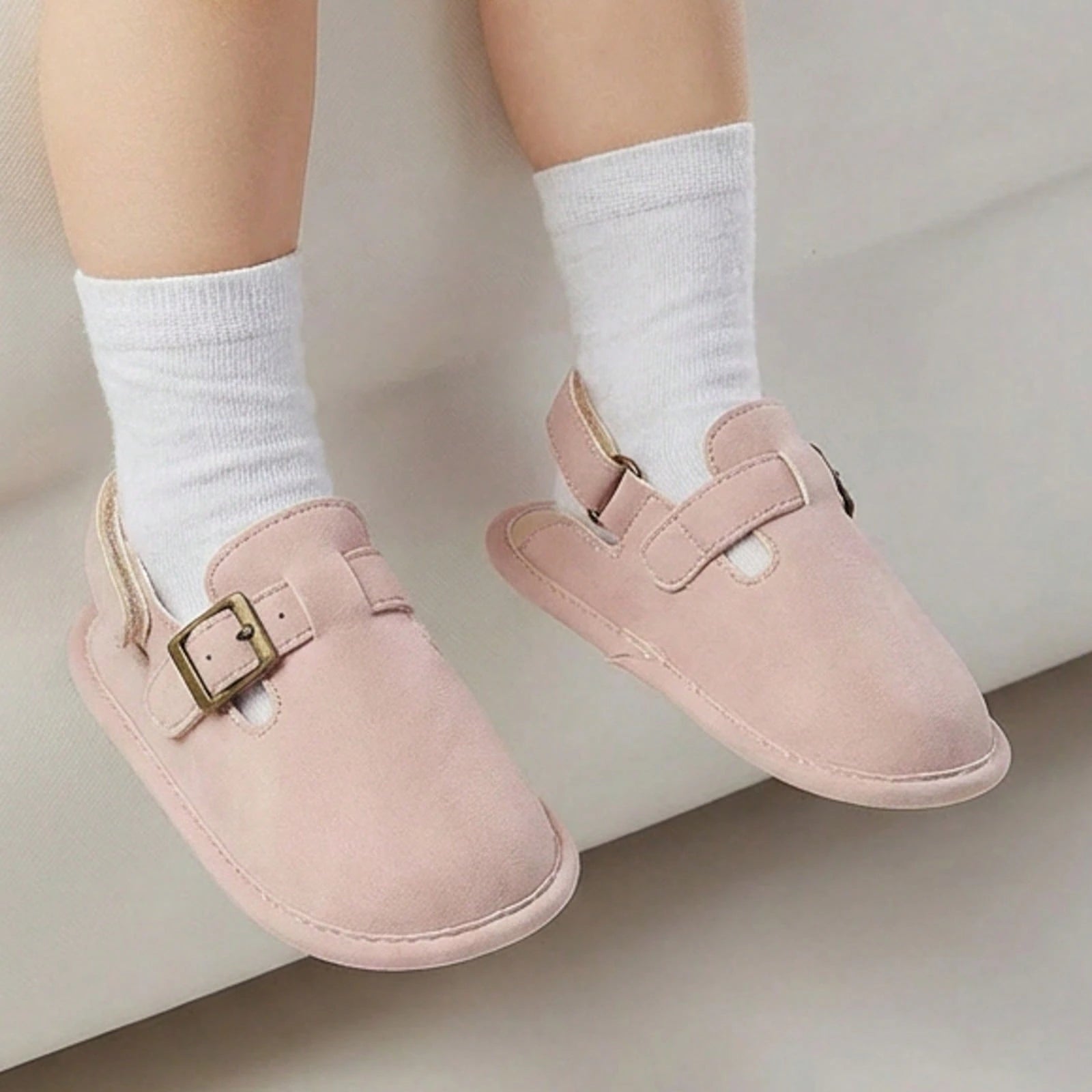 0-18 Months Baby Toddler Walking Slippers Sandals Shoes- Soft Sole Non-Slip First Walkers With Adjustable Buckle Strap Breathable Summer Crib Shoes