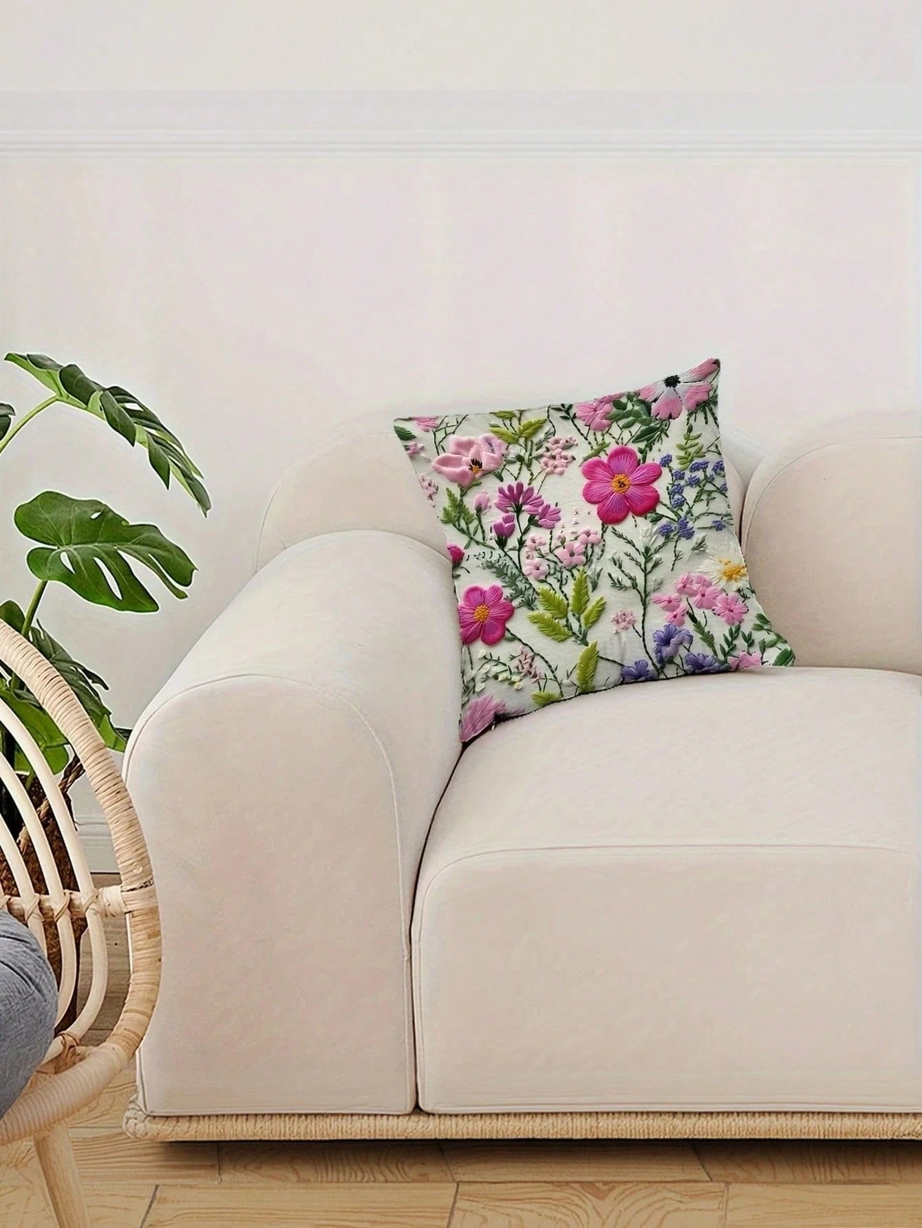 1/2/4 Pcs Modern Floral Throw Pillow Covers, Polyester Fabric, Hand Wash, Zipper Closure, 2D Flat Printing, 17.7" X 17.7"- Digital Printed Plant Leaves And Flowers, Suitable For Sofa, Living Room, Be