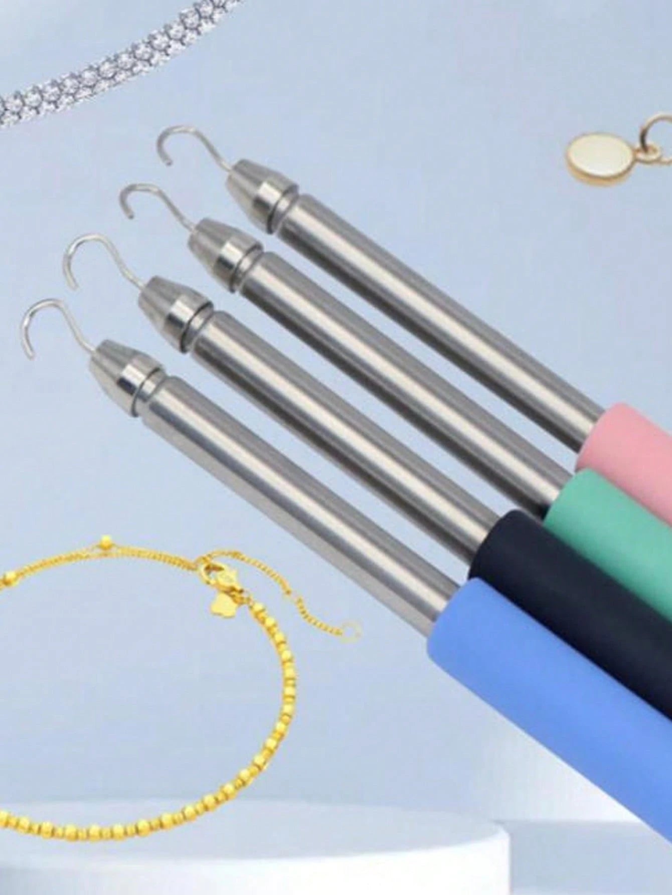 1/2/4 Pcs Stainless Steel Bracelet Assist Tool, Odorless, Batteryless- Minimalist Jewelry Necklace Hook Holder, Fashion Metal Accessory, Minimalist Beauty Personal Care Styling Tool (Long/Short Adjus