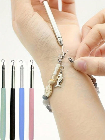 1/2/4 Pcs Stainless Steel Bracelet Assist Tool, Odorless, Batteryless- Minimalist Jewelry Necklace Hook Holder, Fashion Metal Accessory, Minimalist Beauty Personal Care Styling Tool (Long/Short Adjus