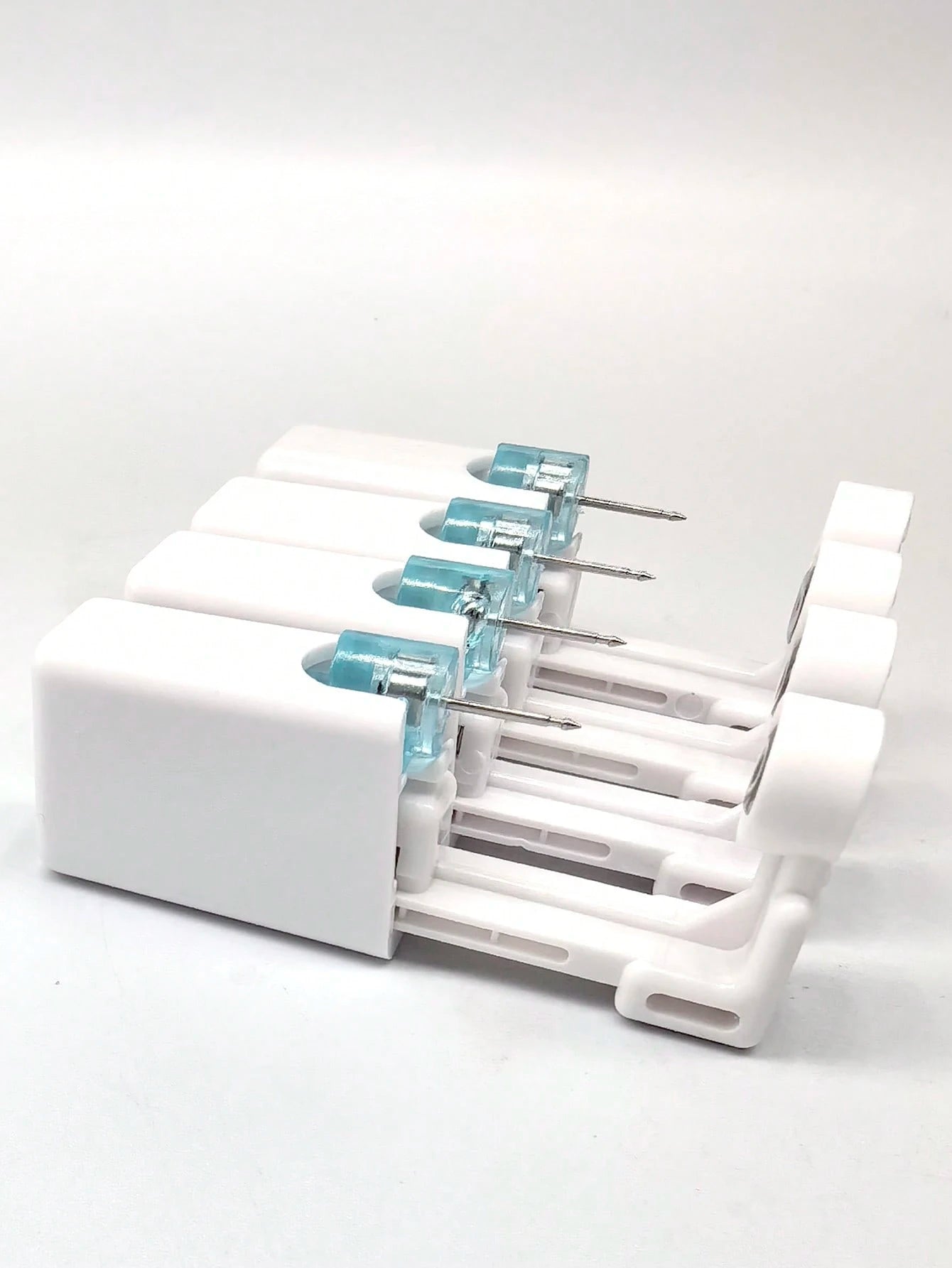 1-24pcs Disposable Sterile Ear Piercing Kit, Cartilage Tragus Helix Piercing Gun No Pain Piercer Tool Machine Set Stud Jewelr