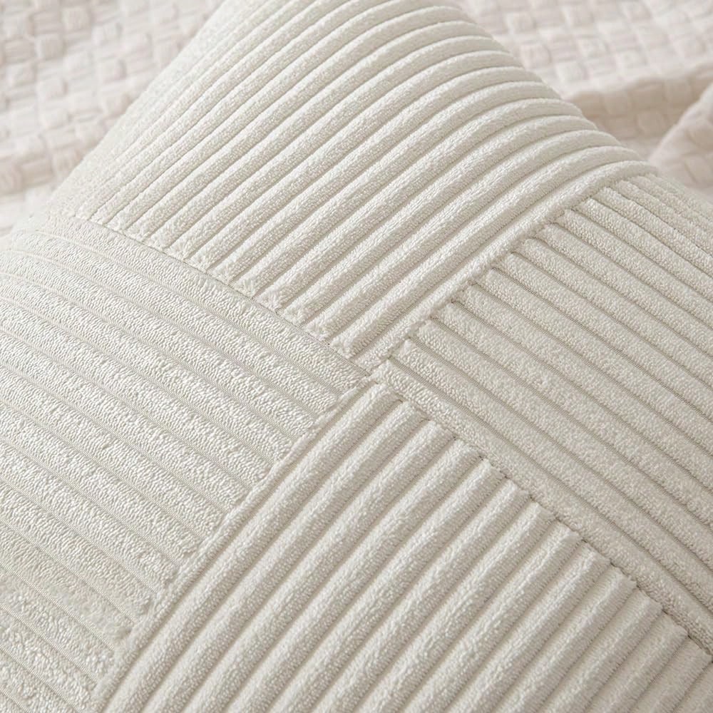 1/2pcs Cushion Cover, Christmas Beige Geometric Corduroy Striped Pattern, Bohemian Sofa Pillow, Decorative Throw Pillow Case, Sofa Cushion, Office, Living Room