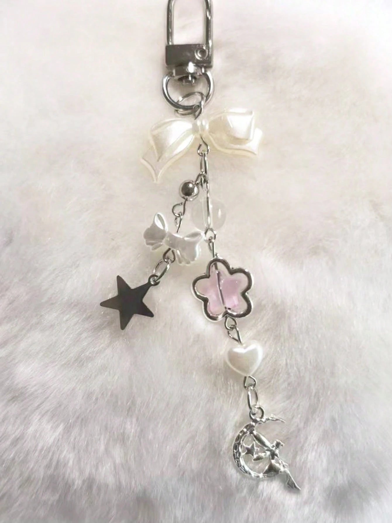 1/2pcs Moonlight Series Pearl Bow Short Phone Lanyard, Phone Charm, Compatible With Bag Pendant, Keychain, Camera CCD Decor, Designed For Women