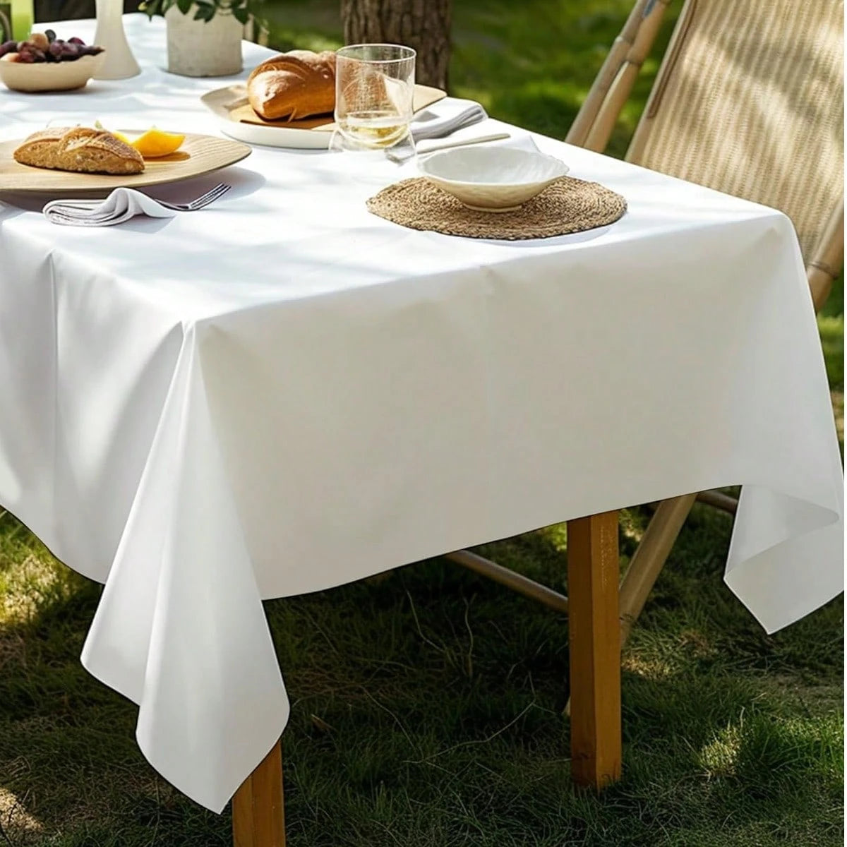 1/5/8pcs- Plastic Tablecloth, Suitable For Rectangular Tables, Light Green Disposable Tablecloth, Waterproof Sage Green Tablecloth, Suitable For Birthday, Bridal Wedding, Baby Shower Decoration, Back