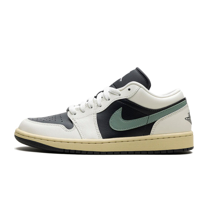 Jordan 1 Low Jade Smoke
