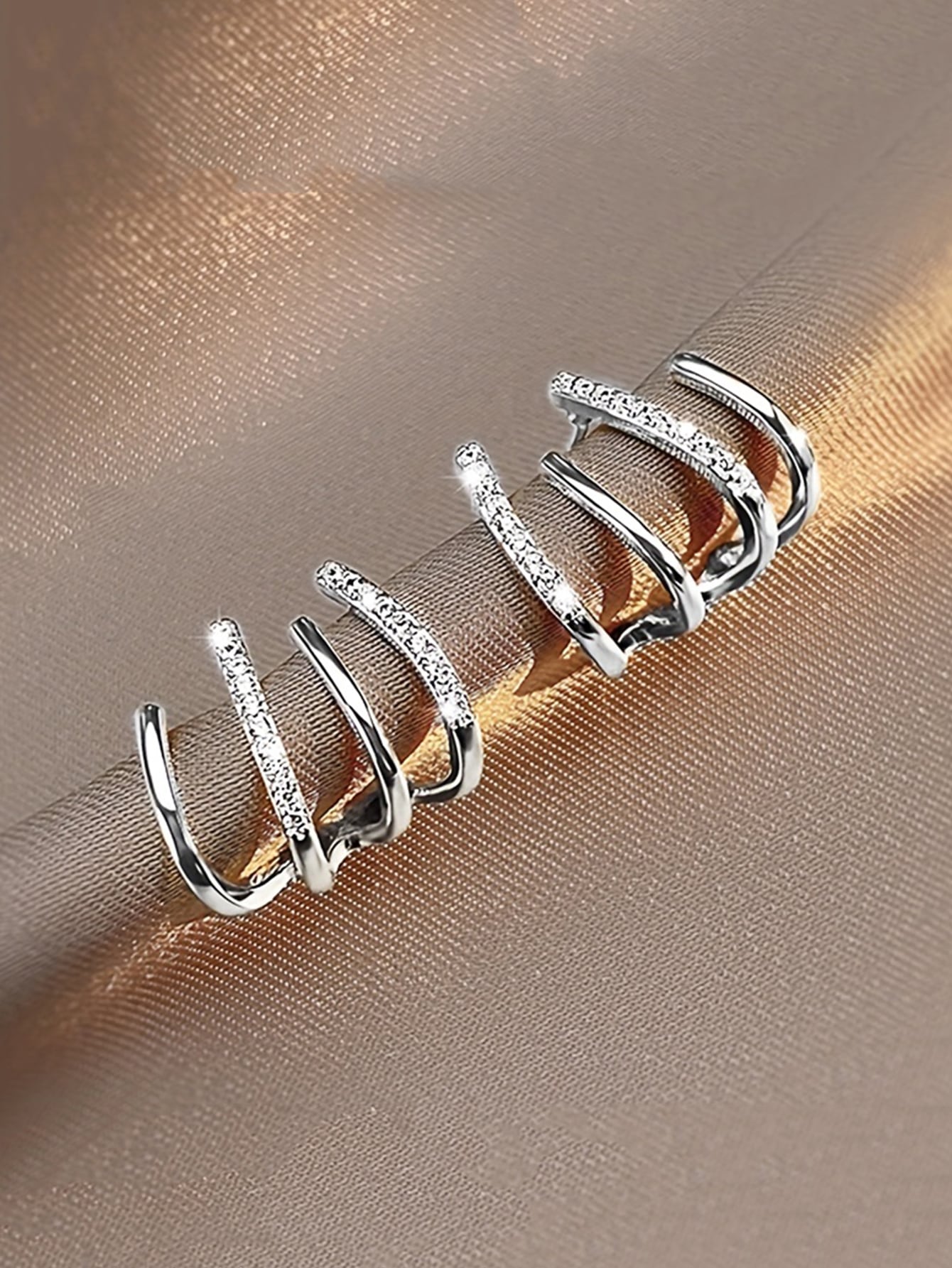 1 Pair Claw-Shaped Earrings, Unique Design, Niche Luxury, High-End Fashion Ear Jewelry