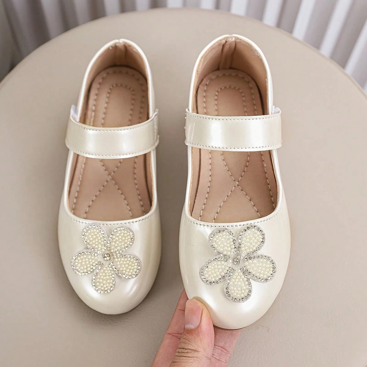 1 Pair Girls' 2026 Spring Floral Princess Shoes, Leather Shoes, Student Shoes, Rubber Sole, Fashionable Comfortable Soft Bottom Princess Shoes For Girls, Suitable For Weddings, Parties And Stage Perfo
