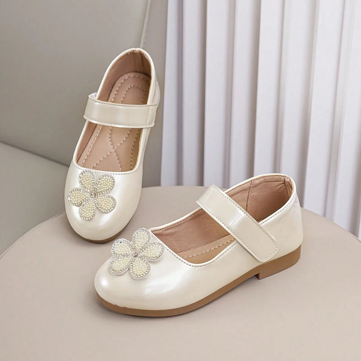 1 Pair Girls' 2026 Spring Floral Princess Shoes, Leather Shoes, Student Shoes, Rubber Sole, Fashionable Comfortable Soft Bottom Princess Shoes For Girls, Suitable For Weddings, Parties And Stage Perfo