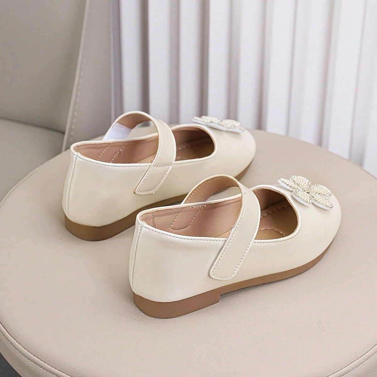 1 Pair Girls' 2026 Spring Floral Princess Shoes, Leather Shoes, Student Shoes, Rubber Sole, Fashionable Comfortable Soft Bottom Princess Shoes For Girls, Suitable For Weddings, Parties And Stage Perfo
