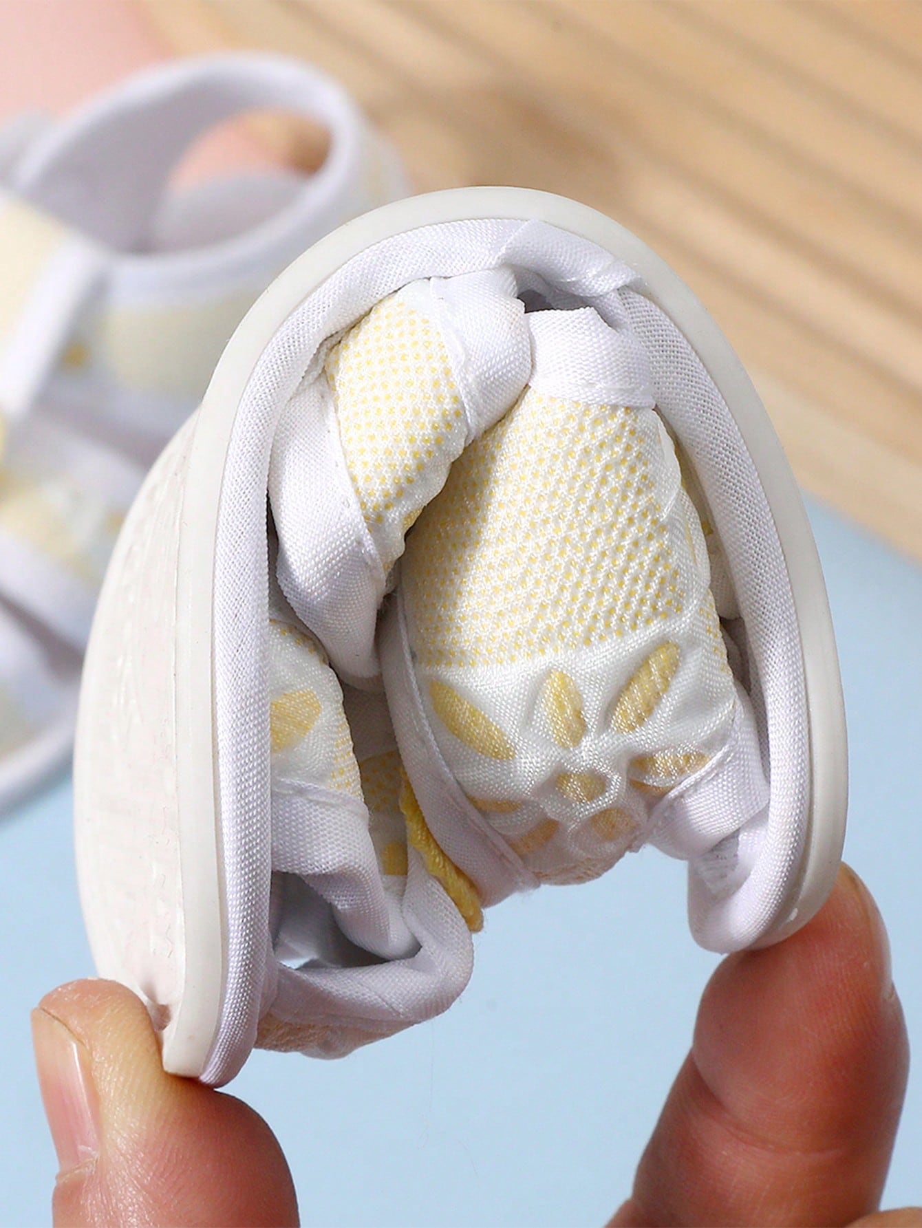 1 Pair Infant Shoes, Suitable For Indoor, Outdoor And Party Wear, Non-Slip Sole To Assist Walking, Soft Flat Infant Shoes