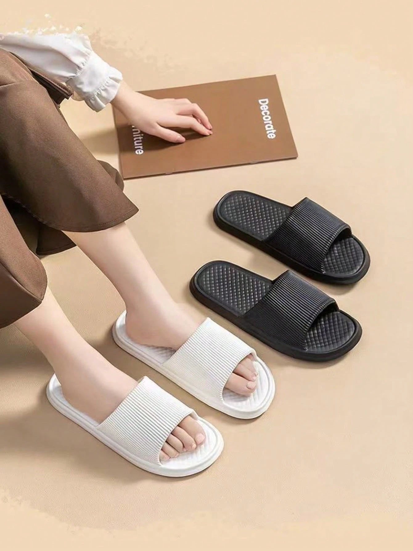 1 Pair Minimalist Solid Color Vertical Stripe Slippers, High Elastic Soft Sole Waterproof Odor-Resistant Unisex Home Bedroom Bathroom Dual-Use One-Strap Slides