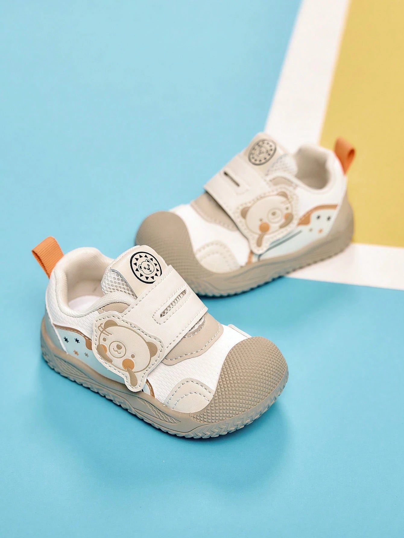 1 Pair Unisex Kids Breathable Casual Walking Shoes, Anti-Kick Fashion Versatile Soft Sole Sports Shoes