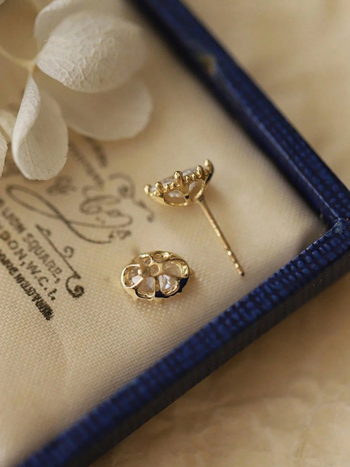 1 Pair Vintage S925 Sterling Silver Oval Single Zirconia Stud Earrings, Everyday Jewelry Gift For Women, Friends, Couples, New Design