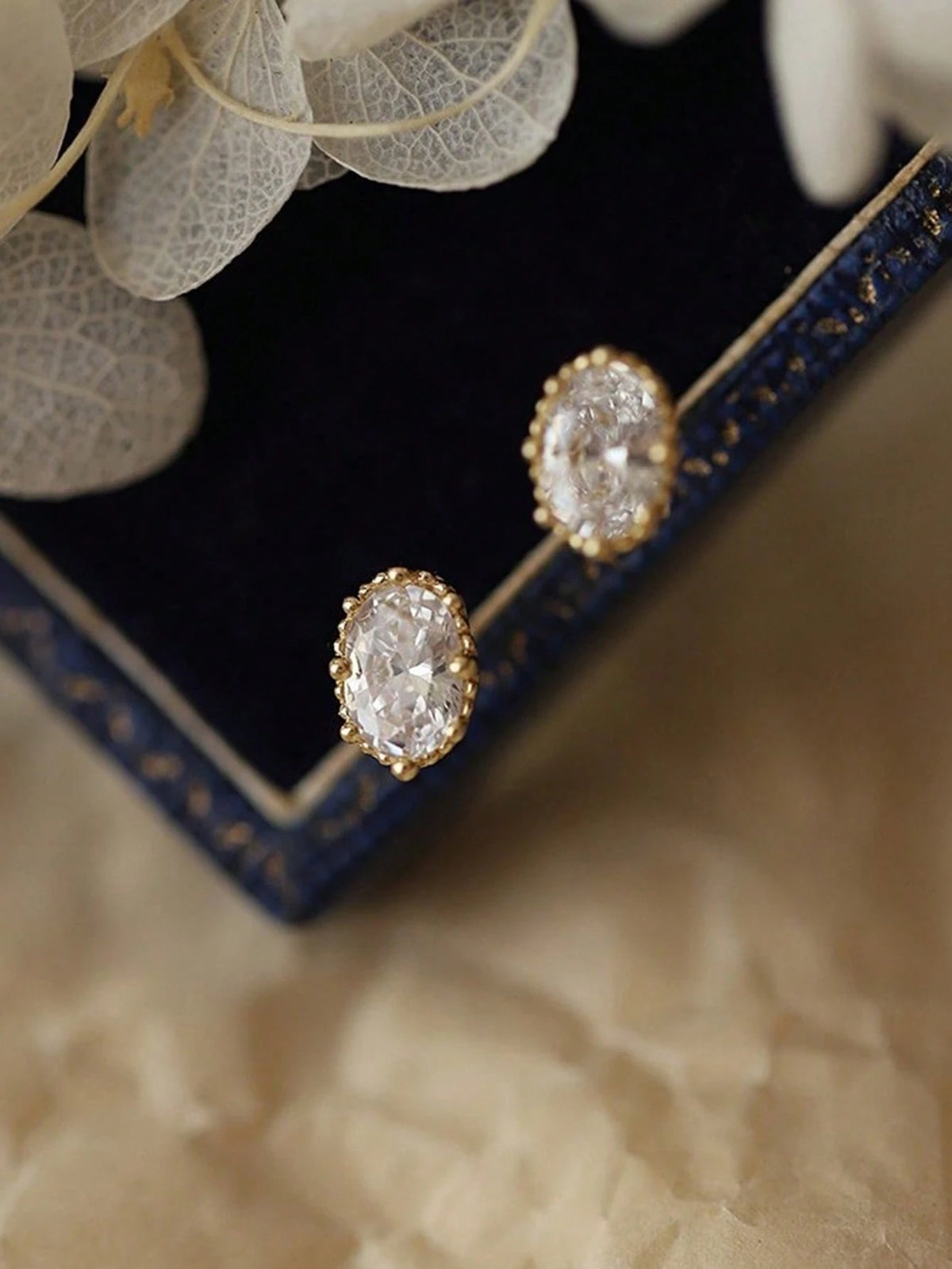 1 Pair Vintage S925 Sterling Silver Oval Single Zirconia Stud Earrings, Everyday Jewelry Gift For Women, Friends, Couples, New Design