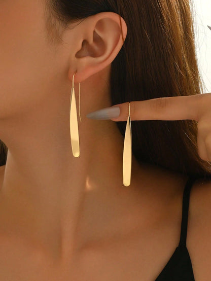 1 Pair Women Fashion Geometric Rectangular Shiny Earrings, Versatile For Daily And Casual Wear