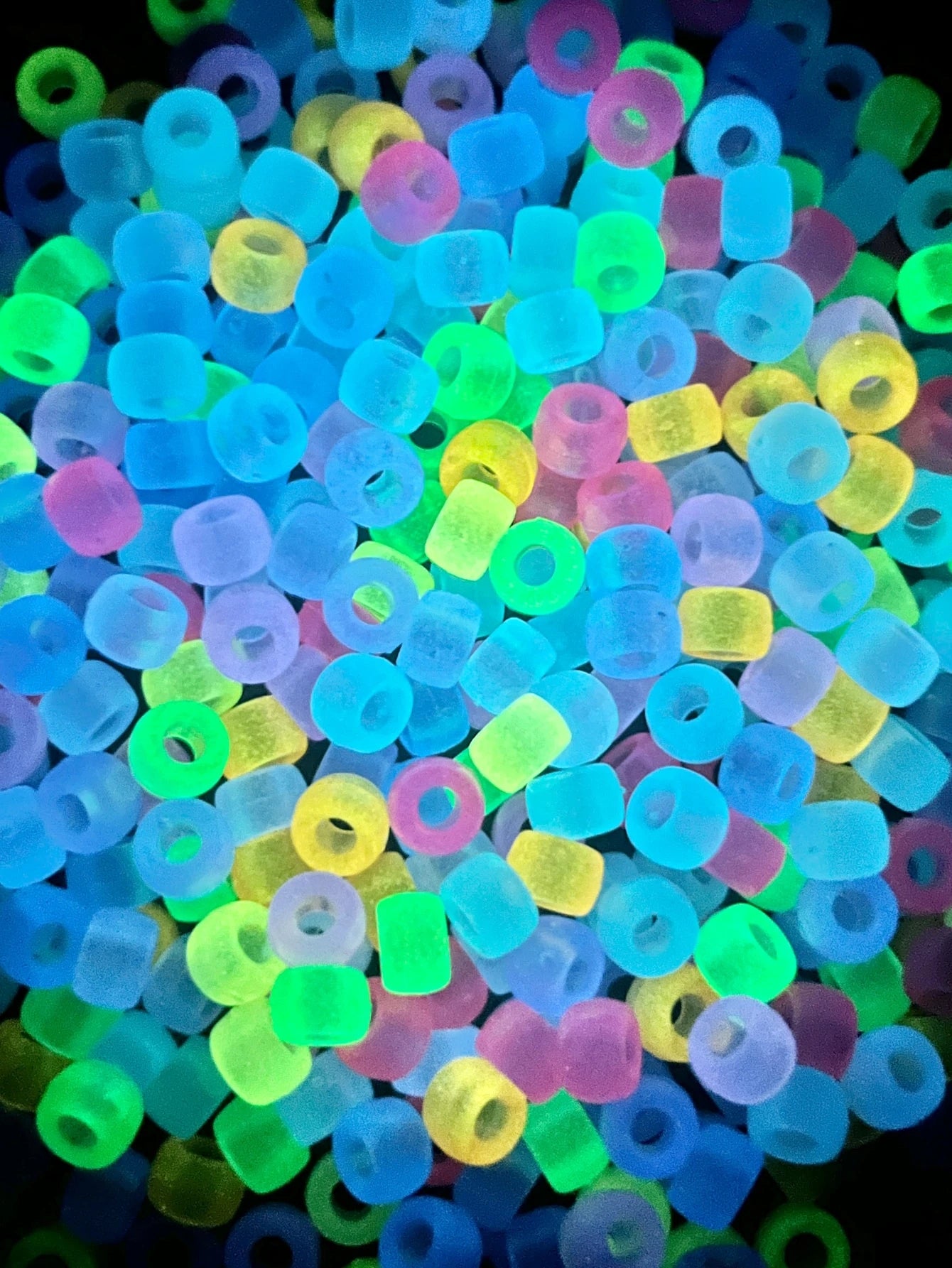 100 Packs Of Stylish Luminous Big Hole Pony Beads Pony Beads With Various Dreadlocks (random Color)