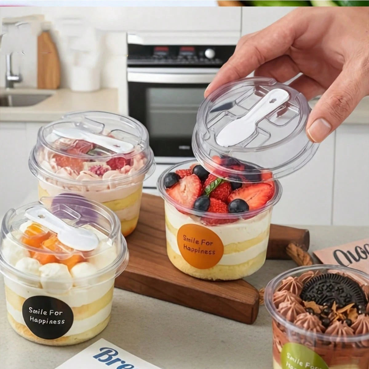 100 Sets Of Round Transparent Cake Cups With Lids And Spoons, Reusable Party-Shaped Pudding Cups (With Lids And Spoons), Suitable For Making Mousse Cakes, Yogurt And Desserts, Cheese, Pudding, Ice Cre