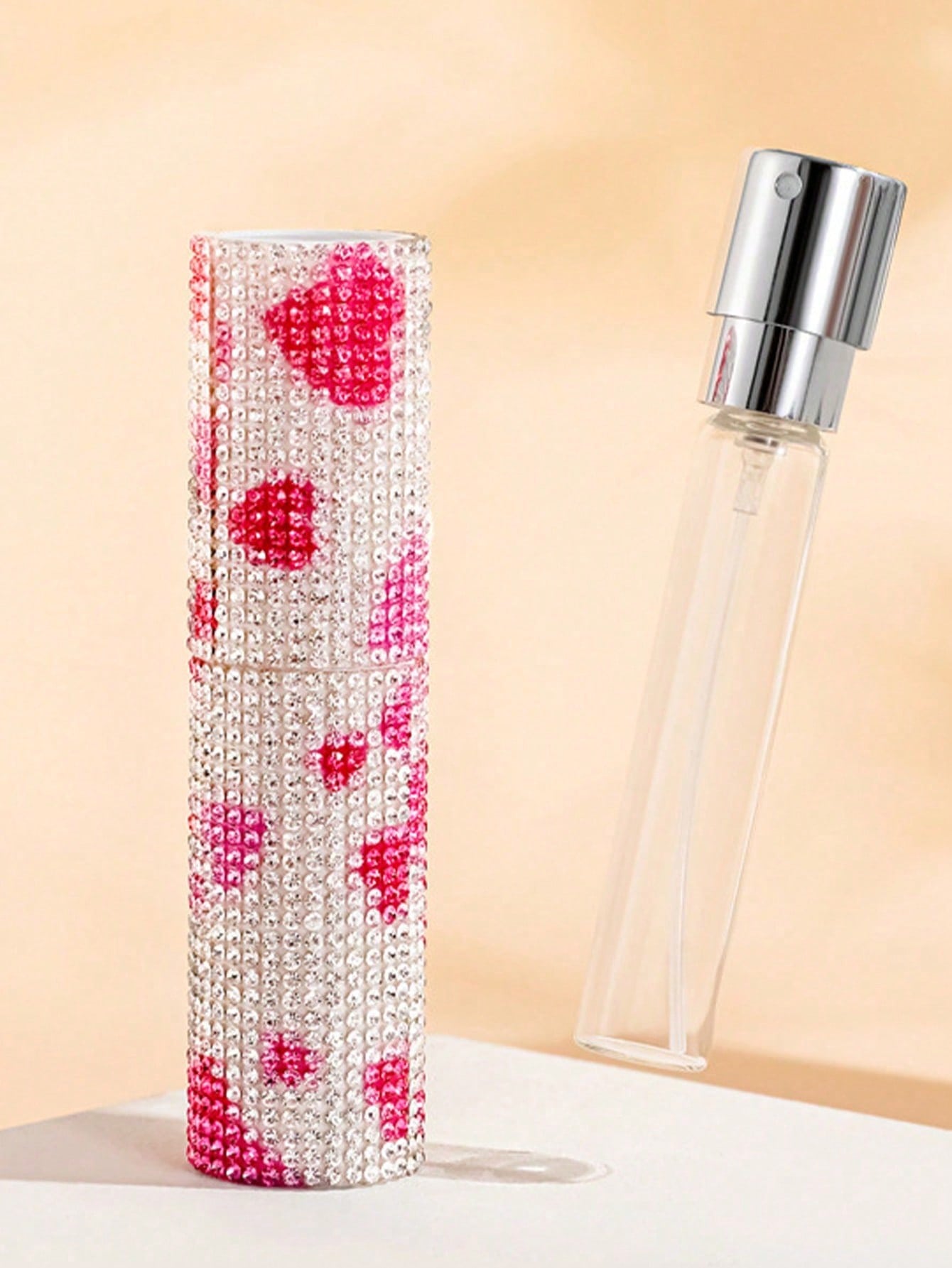 10ml Rhinestone Rotating Perfume Bottle, Mini Fully Rhinestone-Studded Empty Perfume Bottle, Portable Refillable Spray Bottle, Shiny Crystal Decorated Travel Perfume Sprayer, Luxury Creative Portable