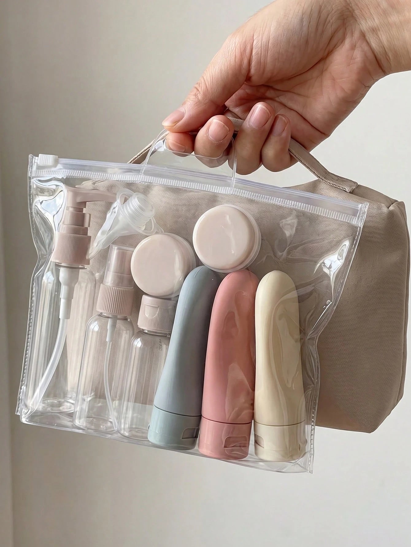 11pcs/Set Travel Cosmetic Lotion Refillable Bottle Set Cosmetic Empty Liquid Container,Toiletries Travel Bottles Set,Leakproof,60Ml Capacity, Essential For Shampoo,Hair Conditioner,Body Lotion,Bath Sh
