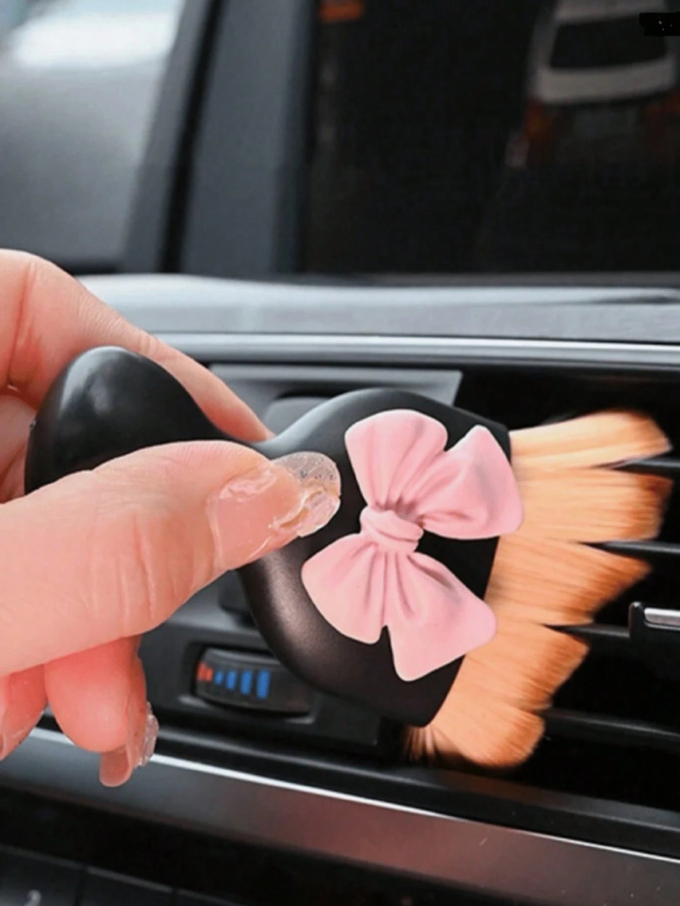 1pc/2pcs Car Detailing Brush Car Interior Cleaning Soft Brush Automotive Air Conditioner Brush (With Protective Cover), Curved Design Dirt Dust Clean Brushes For Cleaning Air Vent, Dashboard, Engines