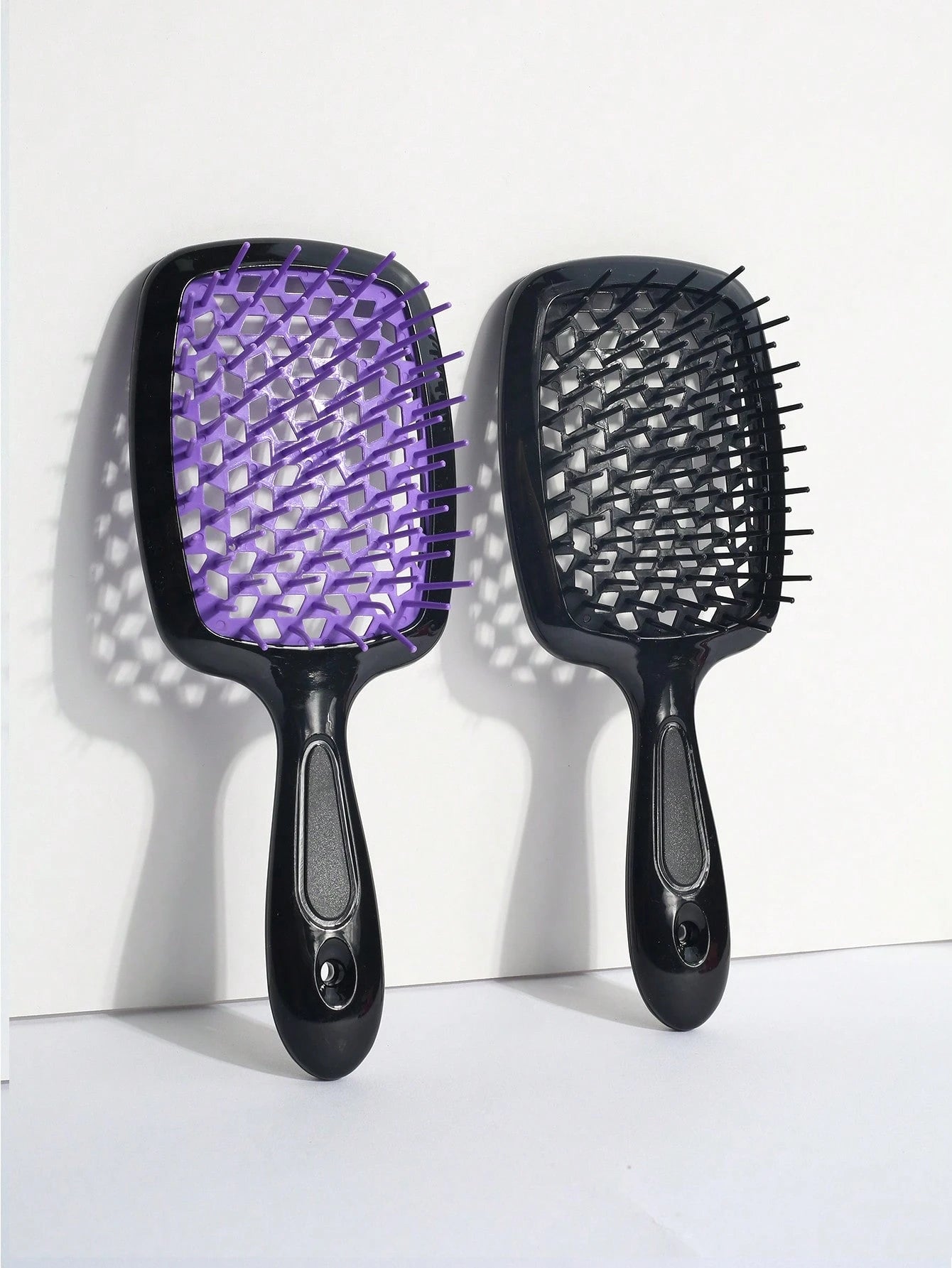1pc/2pcs Hairbrush Set, Breathable Wet & Dry Use Brush, Easy Detangling For Curly Hair, Lightweight & Portable, Suitable For All Hair Types. This Hairbrush Set Includes: Hairbrush, Comb, Hair Accessor