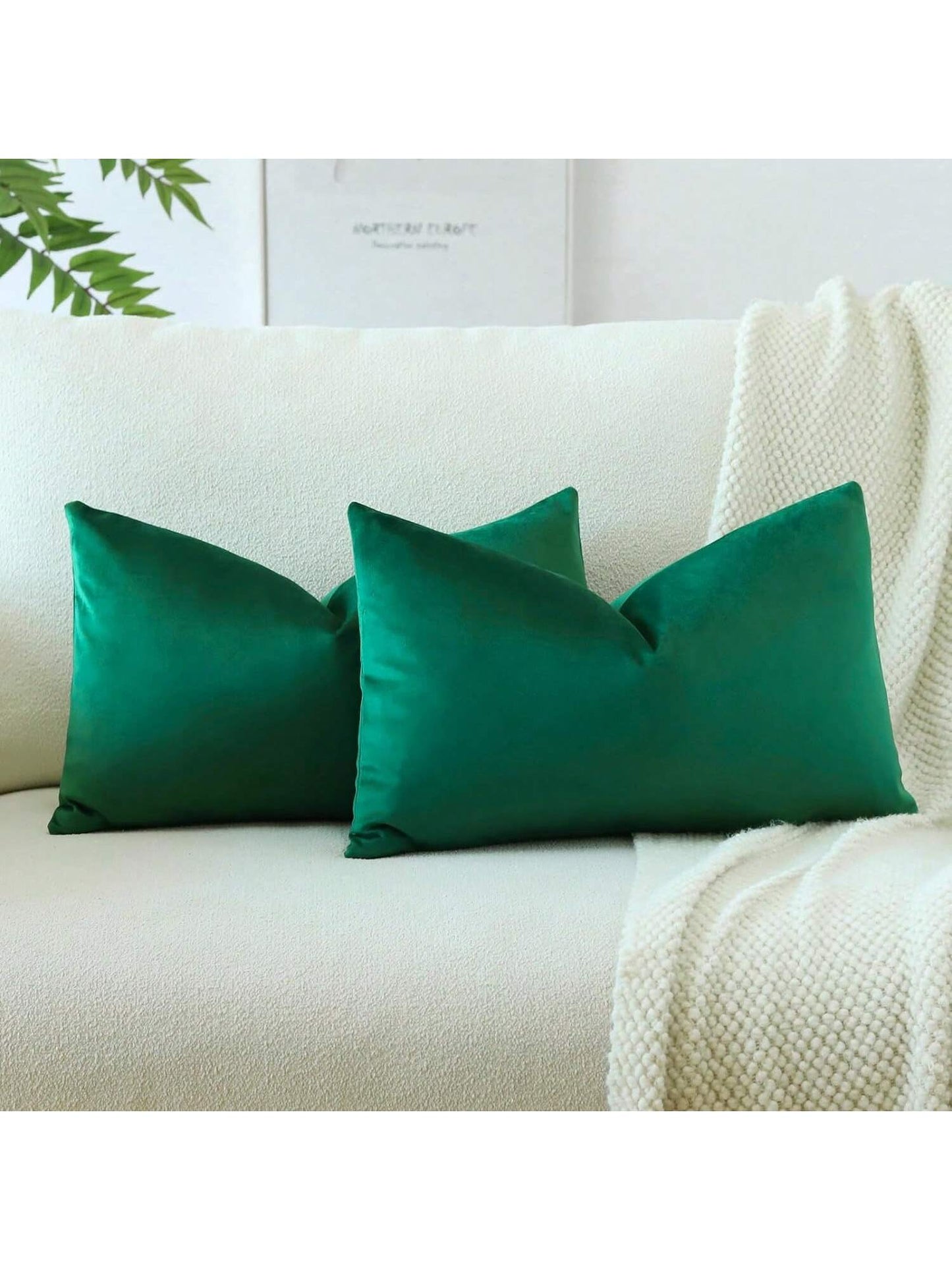 1pc/2pcs Velvet Christmas Green Decorative Throw Pillow Cover (Pillow Insert Not Included), Square Cushion Cover, Holiday Home Decor Pillow, Soft & Comfortable Linen-Like Fabric, Modern Decor For Sofa