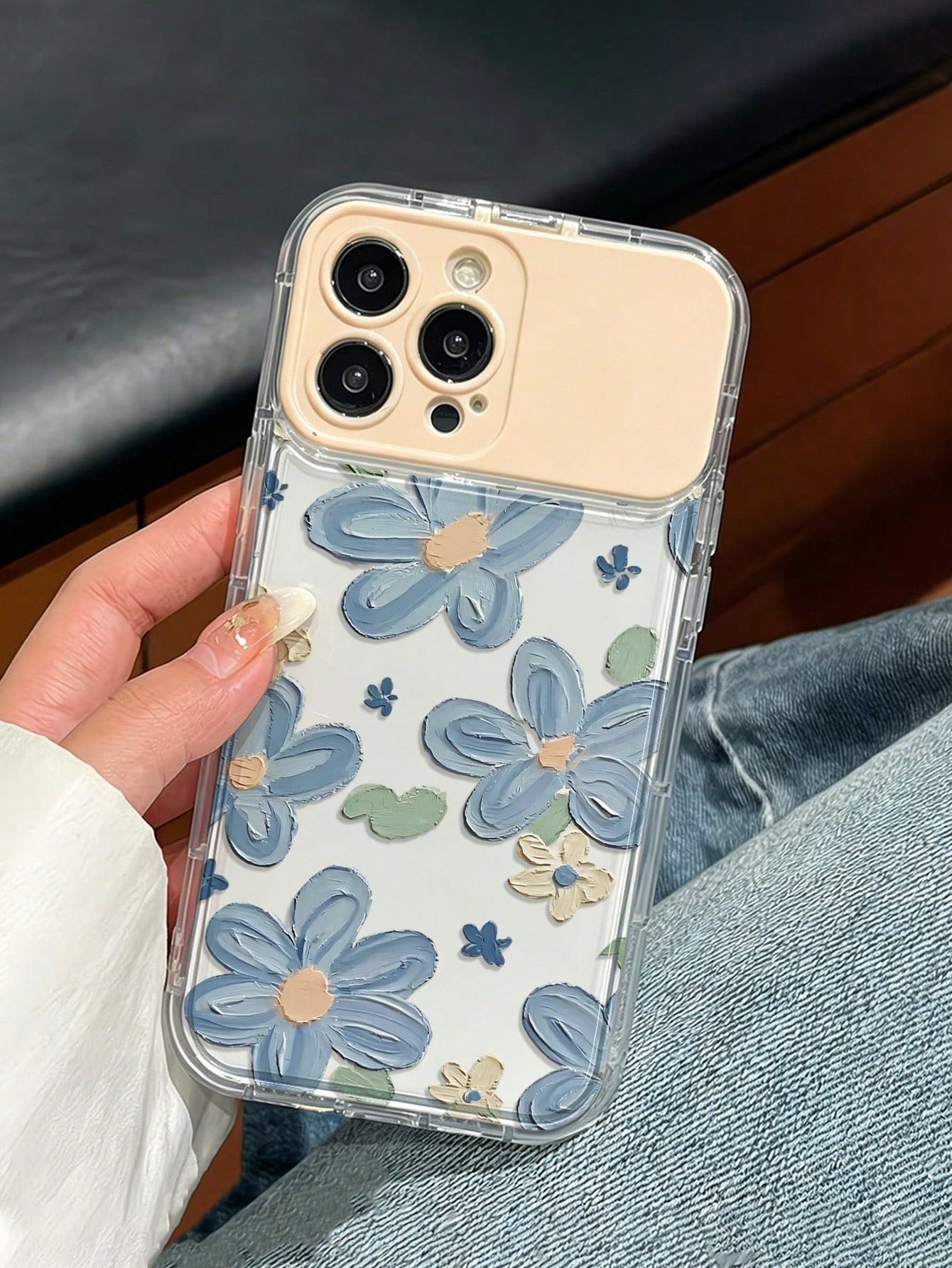 1pc Beige TPU Floral Painted Flip Mirror Minimalist Phone Case With Mirror Stand, Anti-Fall Protective Cover Compatible With IPhone 17pro/17Air/17/17promax 16/11/16pro/16plus/16promax/16e/15Promax/13