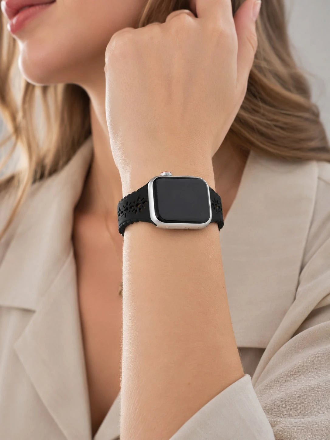 1pc Casual Black Hollow Watch Strap Compatible With Apple Watch 38mm 40mm 41mm 42mm 44mm 45mm 46mm 49mm, Sport Watch Band, Fashion Smart Watchbands