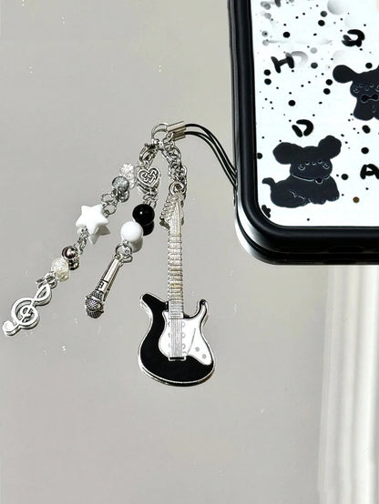 1pc Charming Handmade Phone Pendant, Cute Vintage Card Style Pendant, Simple ABS Resin Girl's Accessory, Adorable & Fashionable, Perfect Gift For Teens And Anime Fans, Suitable For Phone Cases, Bags