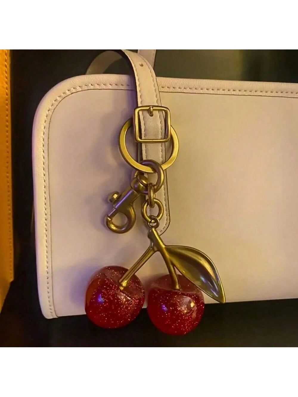 1pc Chic Cherry Keychain With Sparkling Resin Pendant- Alloy, Customizable C-Hook Closure For Women's Wallets & Bags,Ideal Gift For Family, Friends