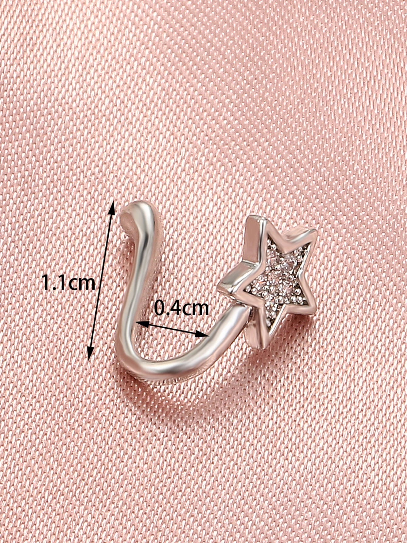 1pc Copper Inlaid Star Design Fake Nose Ring Clip For Women's Daily Wear