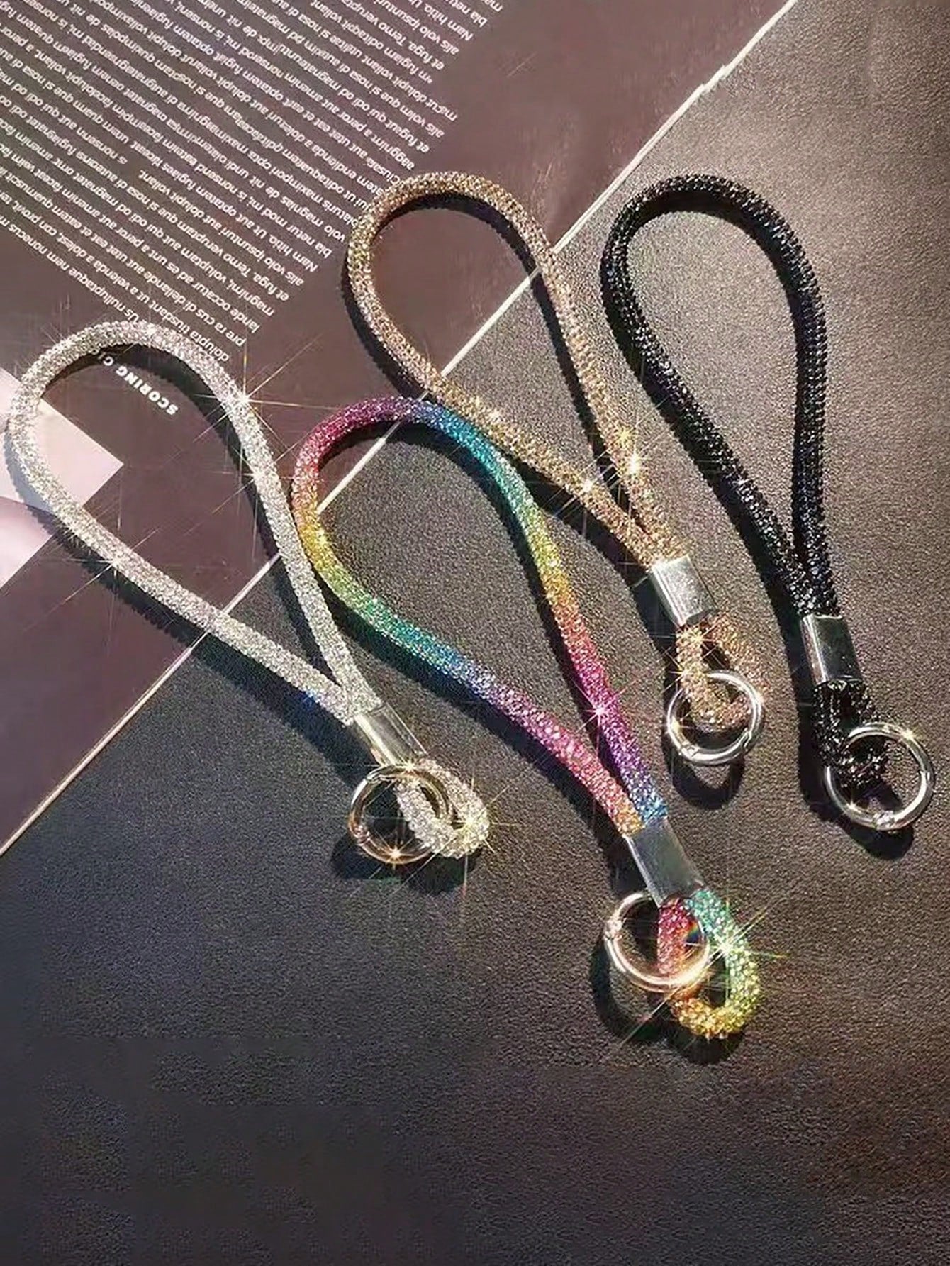 1pc Crystal Rhinestone Wrist Lanyard, High-End Luxury Rhinestone Hanging Decoration, Fashionable Short Strap Phone Case Lanyard, Anti-Lost Camera Chain