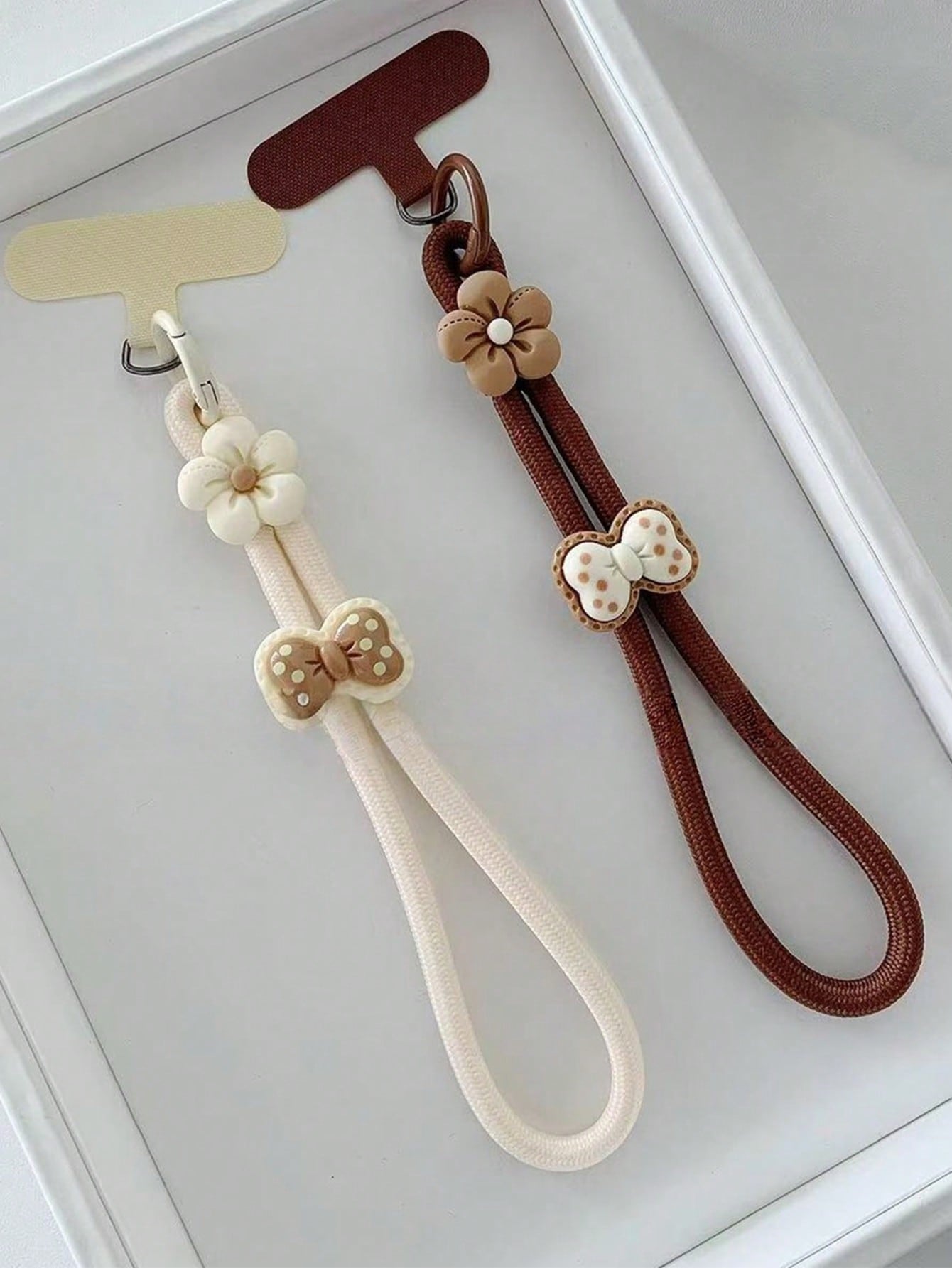 1pc Elegant Brown & Beige Floral Bow Decor Adjustable Wrist Strap, Phone Lanyard Compatible With Android And Most Smartphone,Gifts For Mother, Family, Friends, Birthday, Holiday Phone Chain