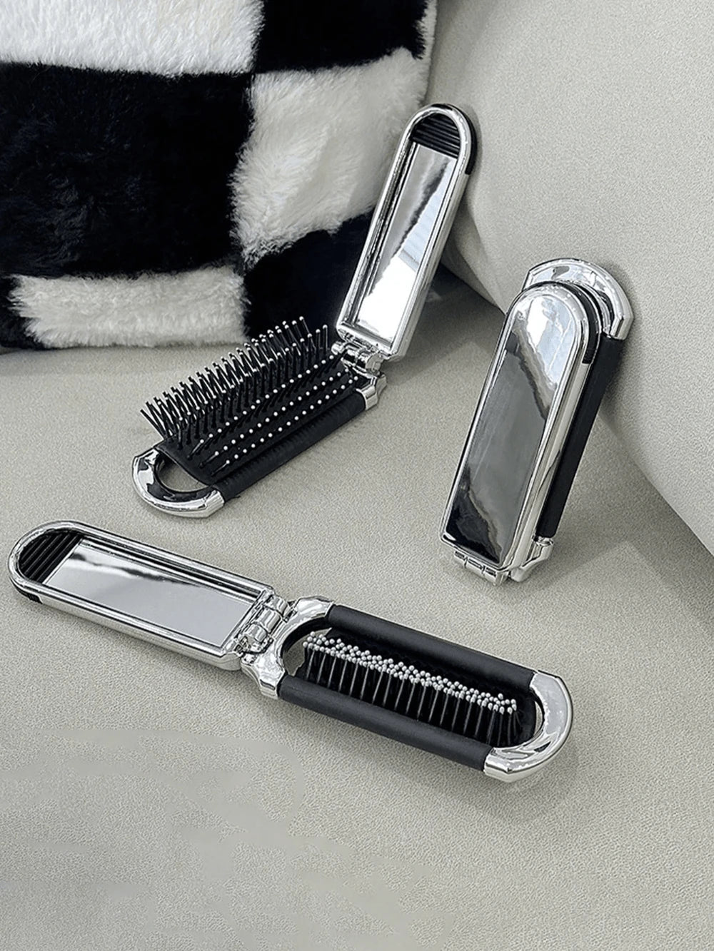 1pc Foldable Silver-Plated Comb With Mirror- Portable Compact Hair Brush, Travel-Friendly Hair Tool For Barber Salon, Beauty & Daily Use,Hair Tools,Hair Items,Travel Essential,Travel,Barber,Hairstyli