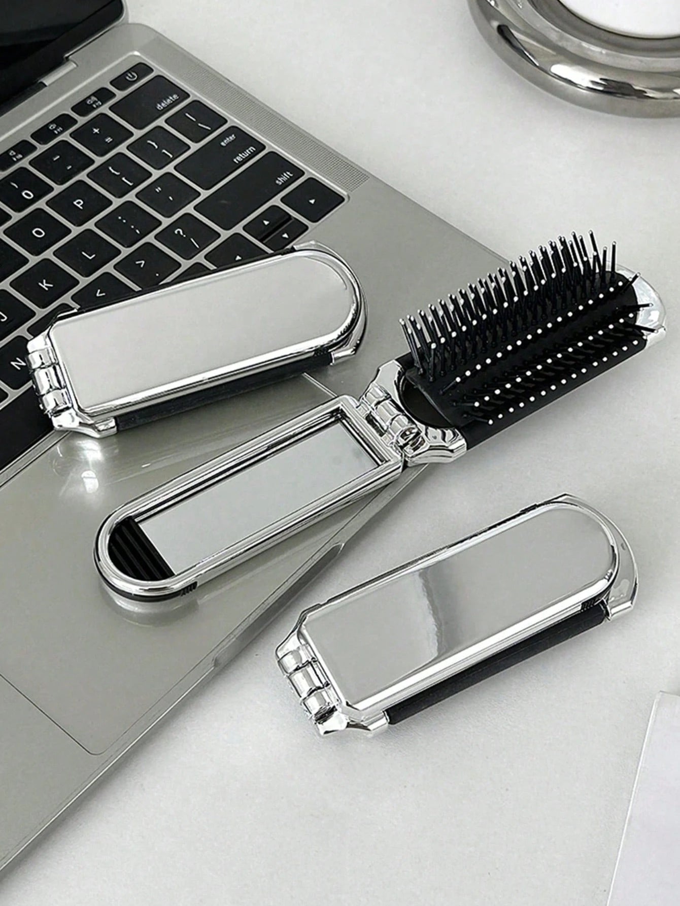 1pc Foldable Silver-Plated Comb With Mirror- Portable Compact Hair Brush, Travel-Friendly Hair Tool For Barber Salon, Beauty & Daily Use,Hair Tools,Hair Items,Travel Essential,Travel,Barber,Hairstyli