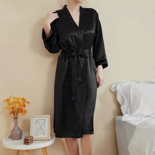 1PC Gilded Letters Bathrobe Groom Bride & Bridesmaid Initial Letter Robe, Bridal Party Prep Wear, Wedding Ceremony & Reception Accessories Pajama Ladies Spring Summer Wedding Bridesmaid Pajama Bride D