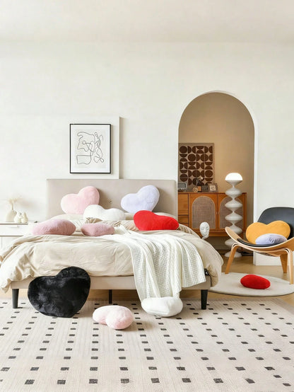 1pc Heart Shaped Throw Pillow, Cute Heart Decor Cushion, Soft Decorative Pillow, Suitable For Sofa, Bedroom, Living Room, Home Decor, Room Decor, Daily Party, Wedding, Valentine's Day Gift, Spring/Sum