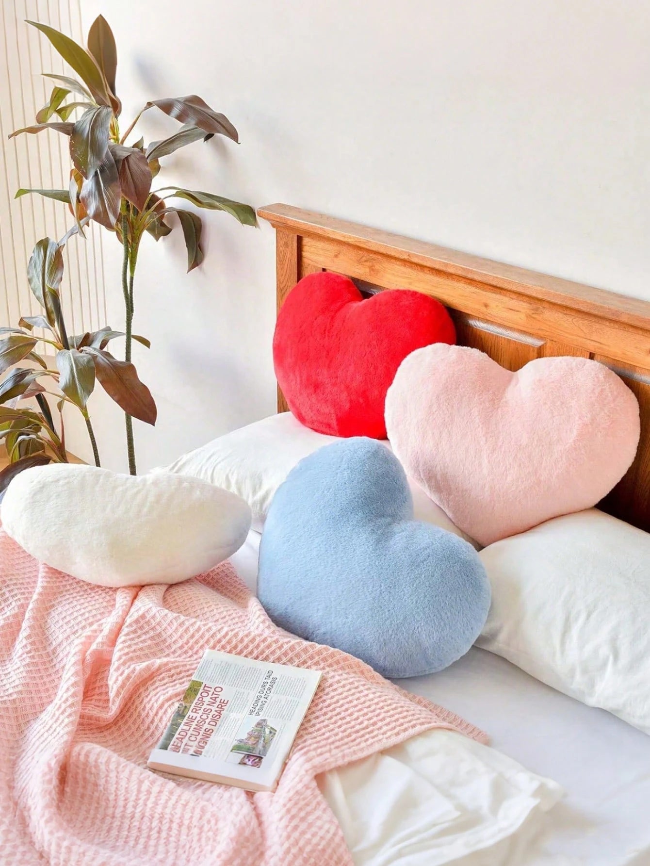 1pc Heart Shaped Throw Pillow, Cute Heart Decor Cushion, Soft Decorative Pillow, Suitable For Sofa, Bedroom, Living Room, Home Decor, Room Decor, Daily Party, Wedding, Valentine's Day Gift, Spring/Sum