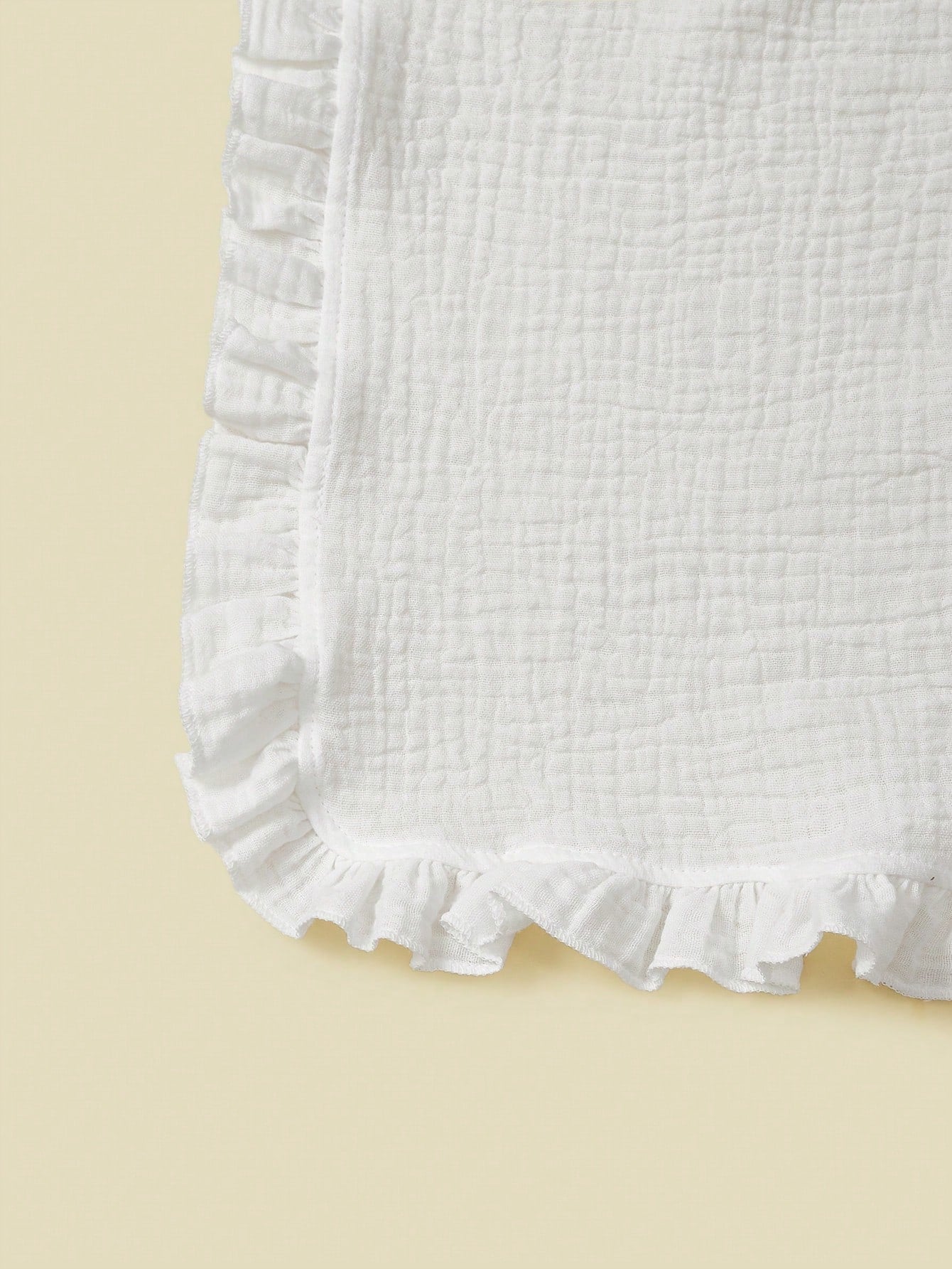 1pc Infant Ruffled Lightweight Blanket, Washable Soft Blanket For Stroller, Essential Baby Supplies For Spring/Summer