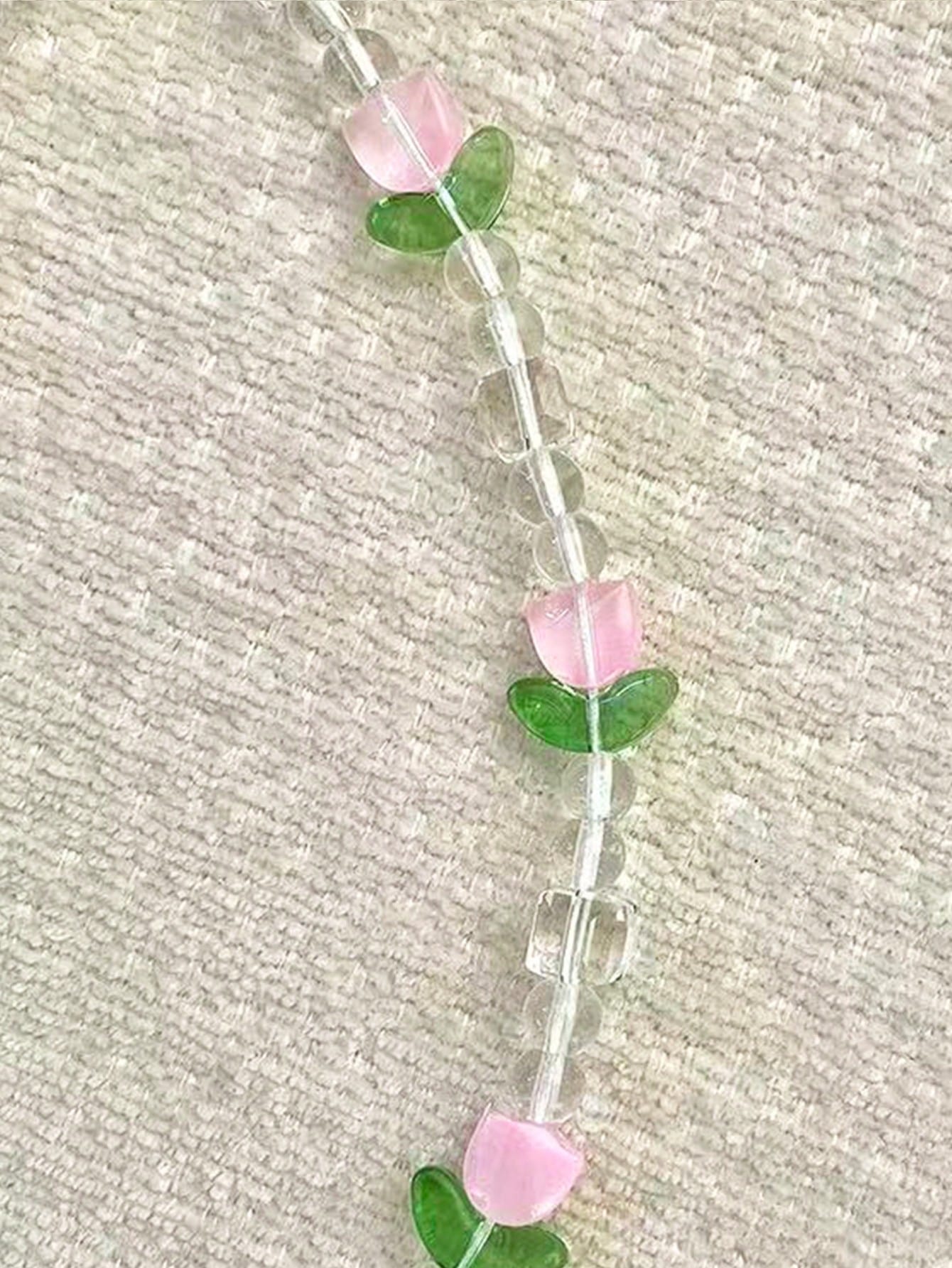 1pc Ins Tulip Phone Charm- Handmade Beaded Phone Chain For Hanging On The Phone, Camera Security Chain To Prevent Loss, Travel Security Phone Chain For Bags, Pendant For Keychains, Apple A IrPods Pro