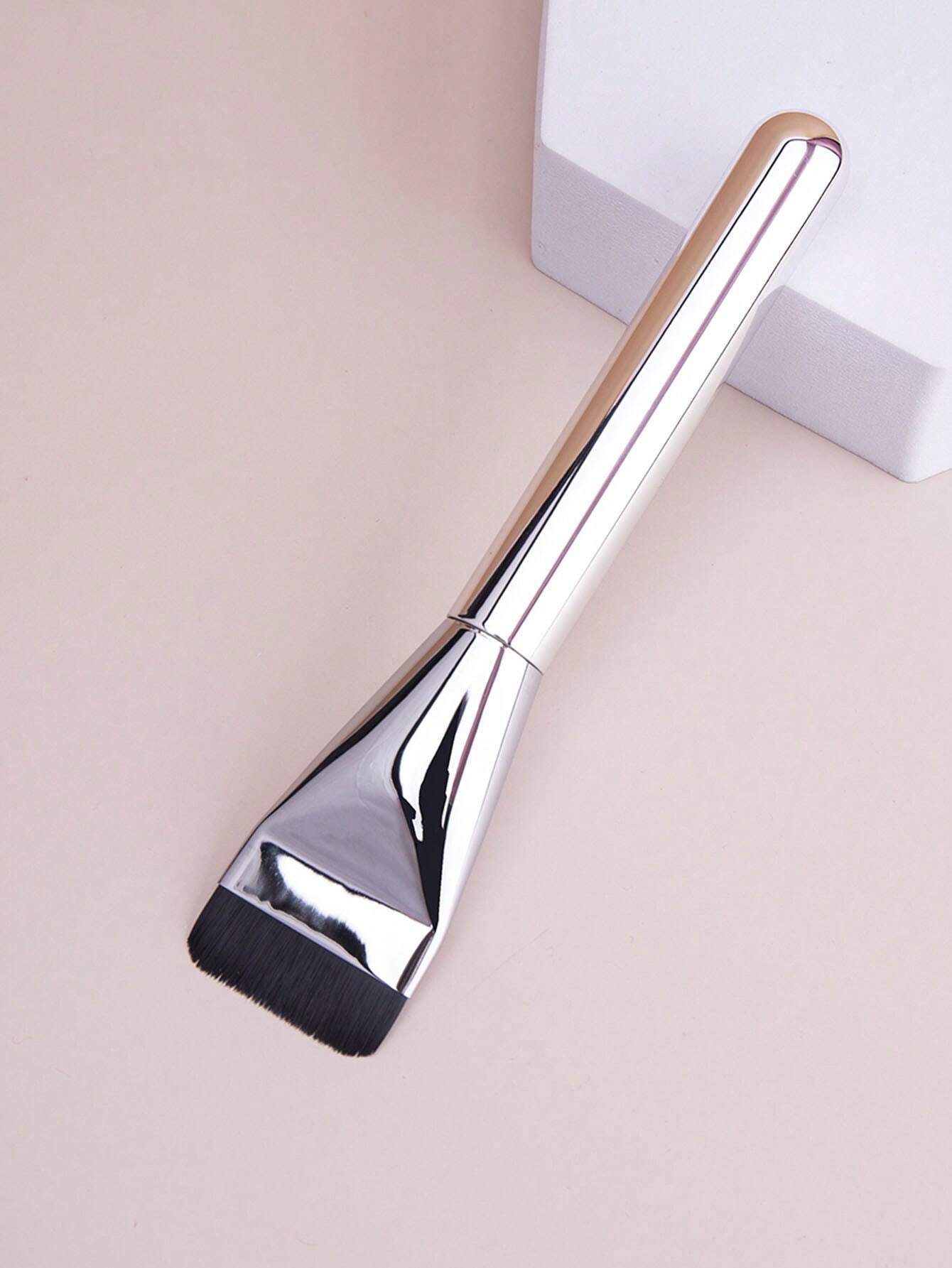 1pc Lightweight Ultra-Thin Foundation Brush, Face Contour Brush, Flat Contour Brush, Blending Cream Brush For Makeup,Foundation Brush,Concealer Brush,Blush Brush,Contour Brush,Blush Brush,Bronzer Brus