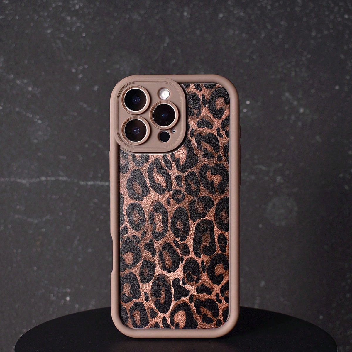 1pc Minimalist Leopard Pattern Leopard Print Pattern Simple Fashion Ins Style Chocolate/Coffee/Matte Brown Color Phone Case With Stepped Design, Suitable For Compatible With OPPO/Compatible With VIVO
