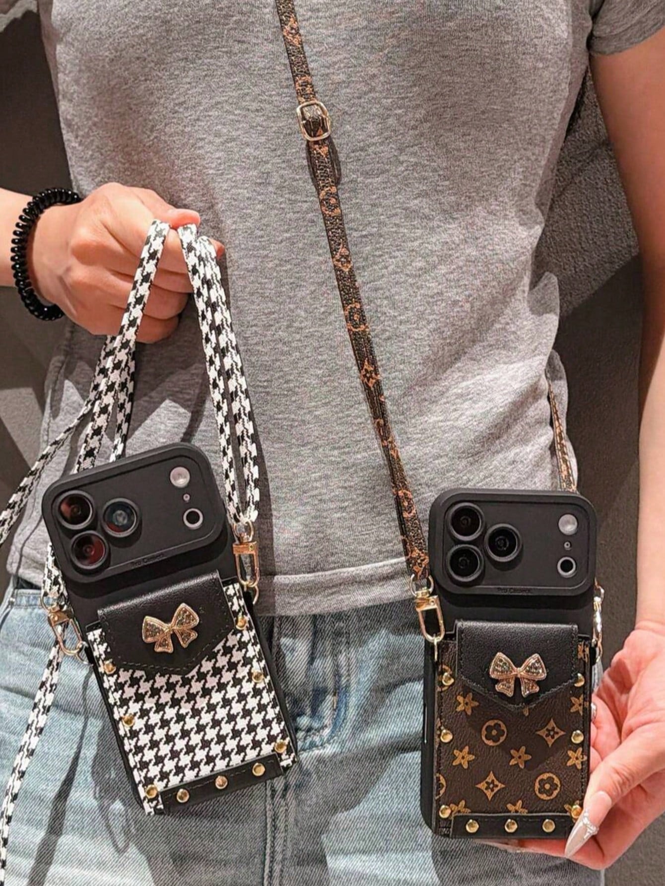 1pc New Bowknot English Card Holder Crossbody Lanyard, Compatible With IPhone17 17promax 17 Pro Phone Case, 16 Pro Max, New 15 Pro/14/13/12 Cartoon Phone Case, Compatible With IPhone14 Pro Max/15/12/1