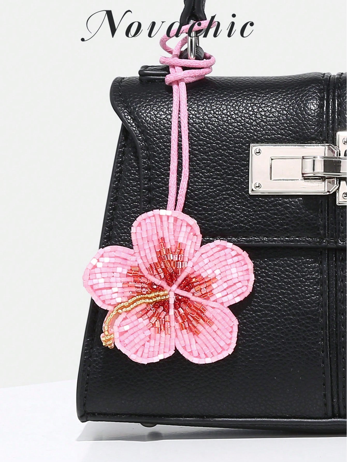 1pc Novachic Handmade Beaded, Floral Decor, Rhinestone Beaded Bag Charm/Pendant, Suitable For Summer Vacation, Beach (Charm Only, No Bag) Festival Graduation Teacher Appreciation Gifts Gift KeyChain